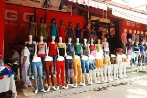 Sarojini Nagar Market