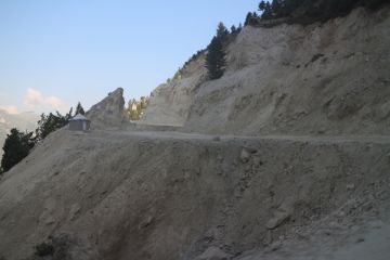 Srinagar  Gulmarg  Kargil  Leh  Nubra  Pangong 8 Nights 9 Days