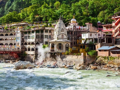Beautiful manikaran Weekend Getaways Tour Package for 2 Days 1 Night